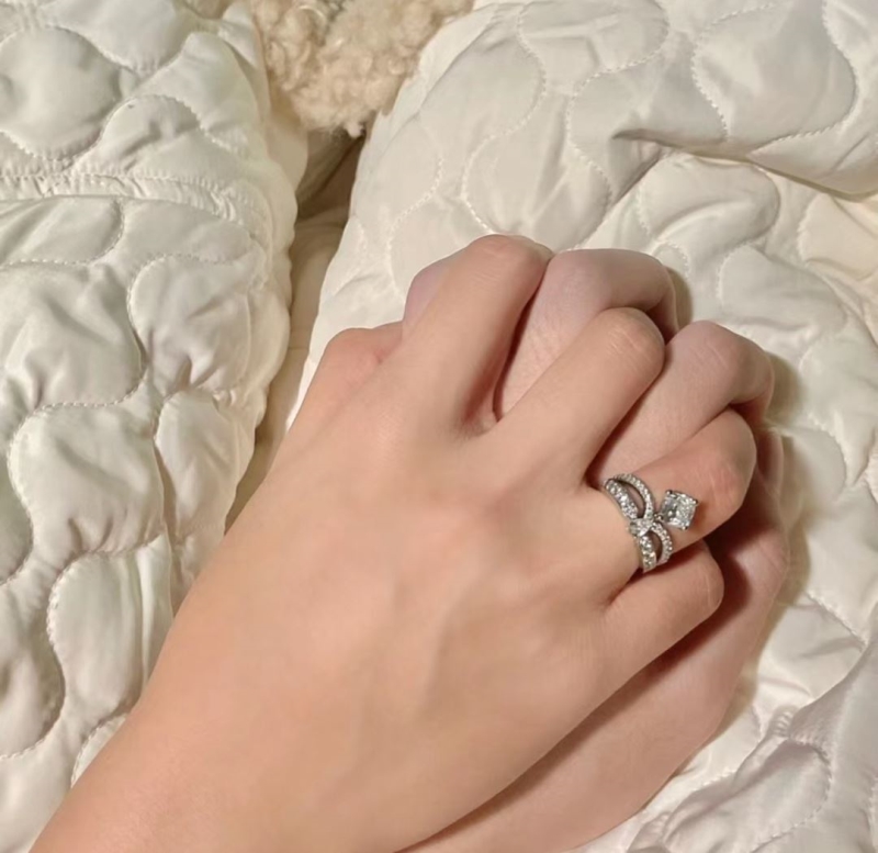 CHAUMET